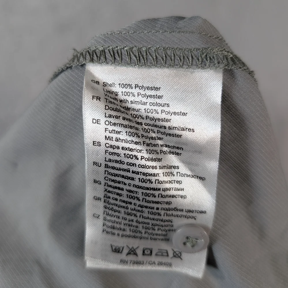 Helly‎ Hansen Crested Butte Button Down Shirt Gray Size Medium - Picture 8 of 8